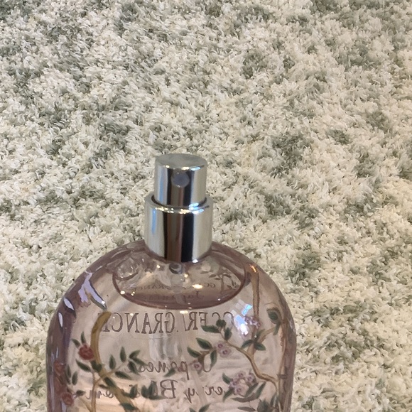 Scented Japanese Cherry Blossom Room Spray NWT 3.52 oz. GC Fragrance - Picture 13 of 16